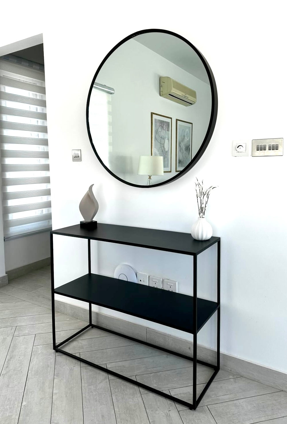 O Mirror and Chic concole - natashahomes - pakistan